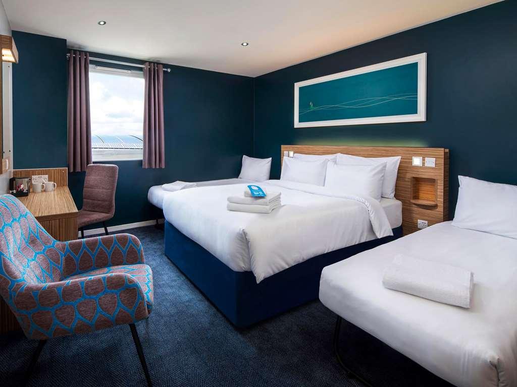 Travelodge London Ealing kerület Szoba fotó