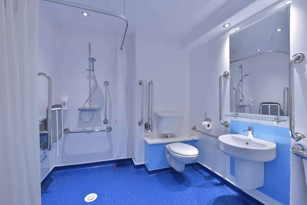 Travelodge London Ealing kerület Szoba fotó